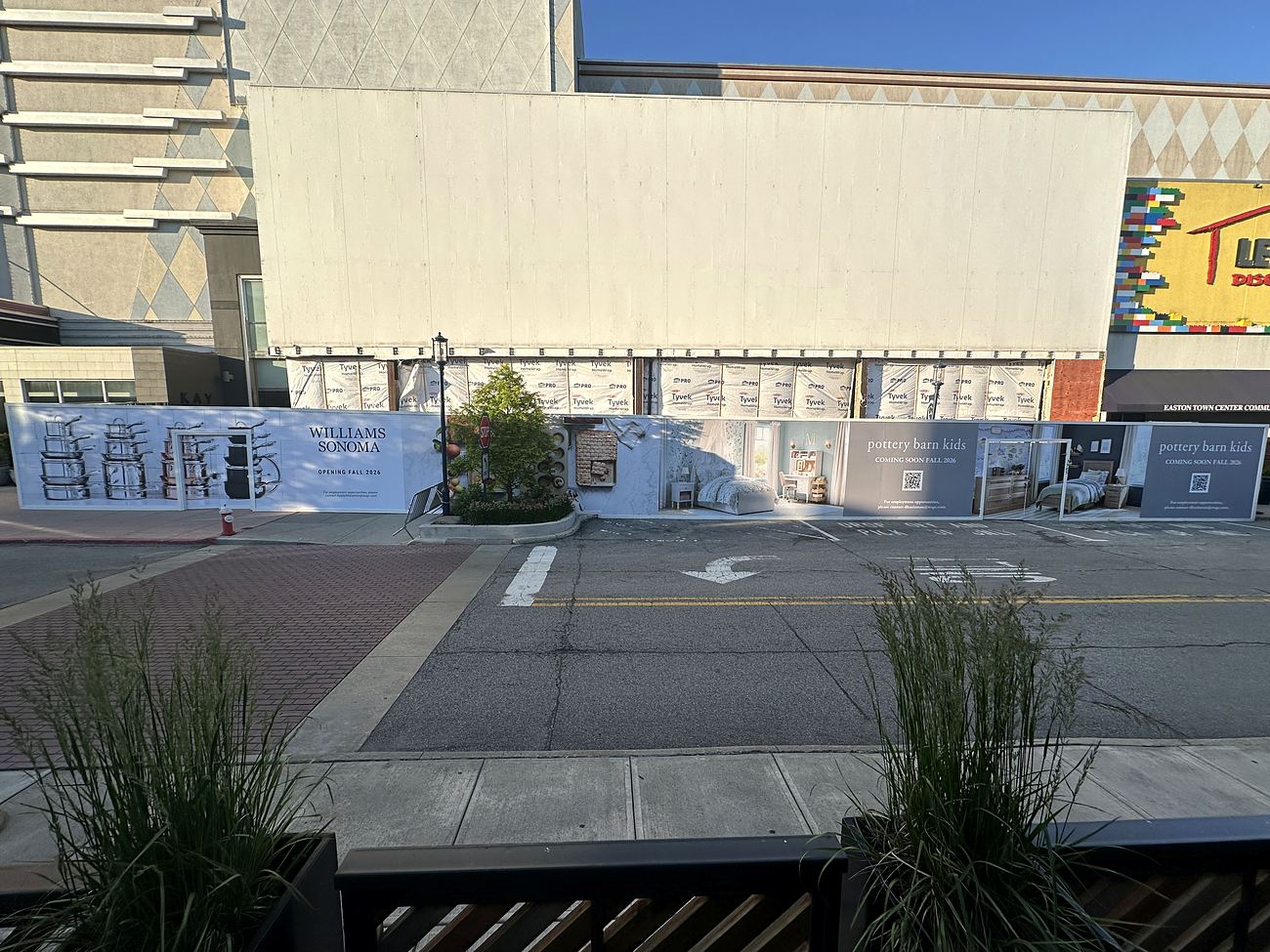 The same barricade face finished, wrapped in printed Williams Sonoma and Pottery Barn Kids graphics at Easton Town Center